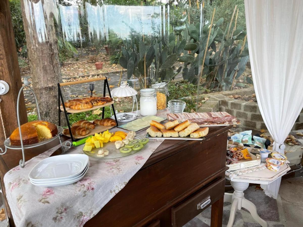 Pirro & Sharon House Bed & Breakfast Pianore Eksteriør bilde